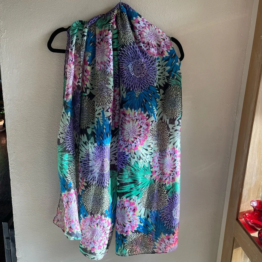 Oversized Chrysanthemum Floral Scarf/ Shawl. Multicolor. 70